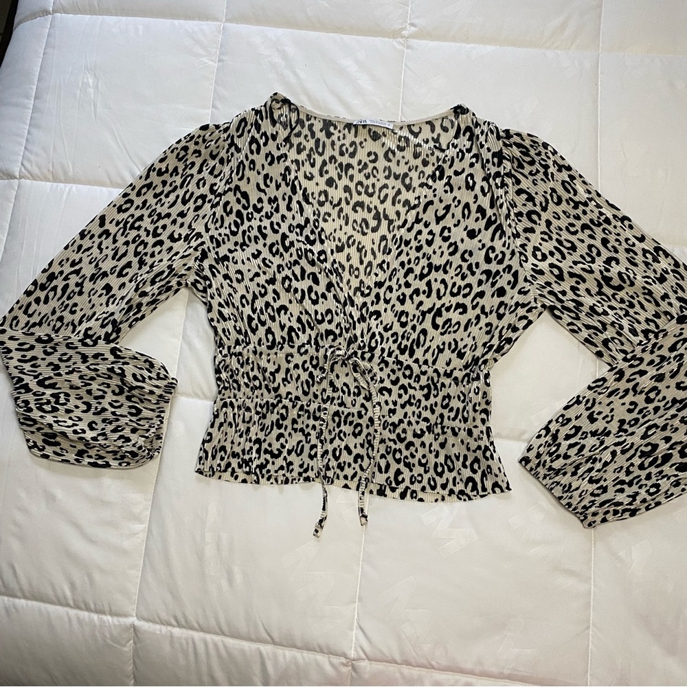 Zara black and white blouse
